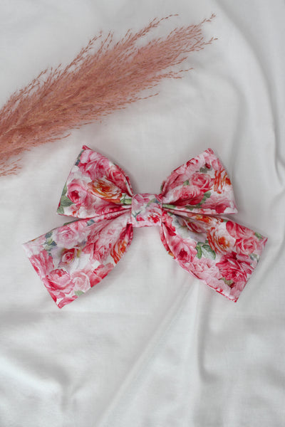 Bouquet of Roses Hair Bow