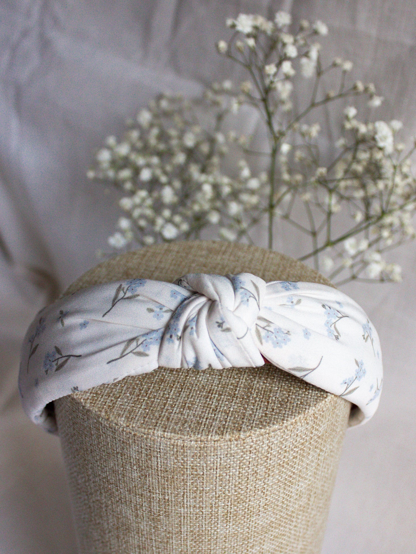 Cloud Flower Top Knot