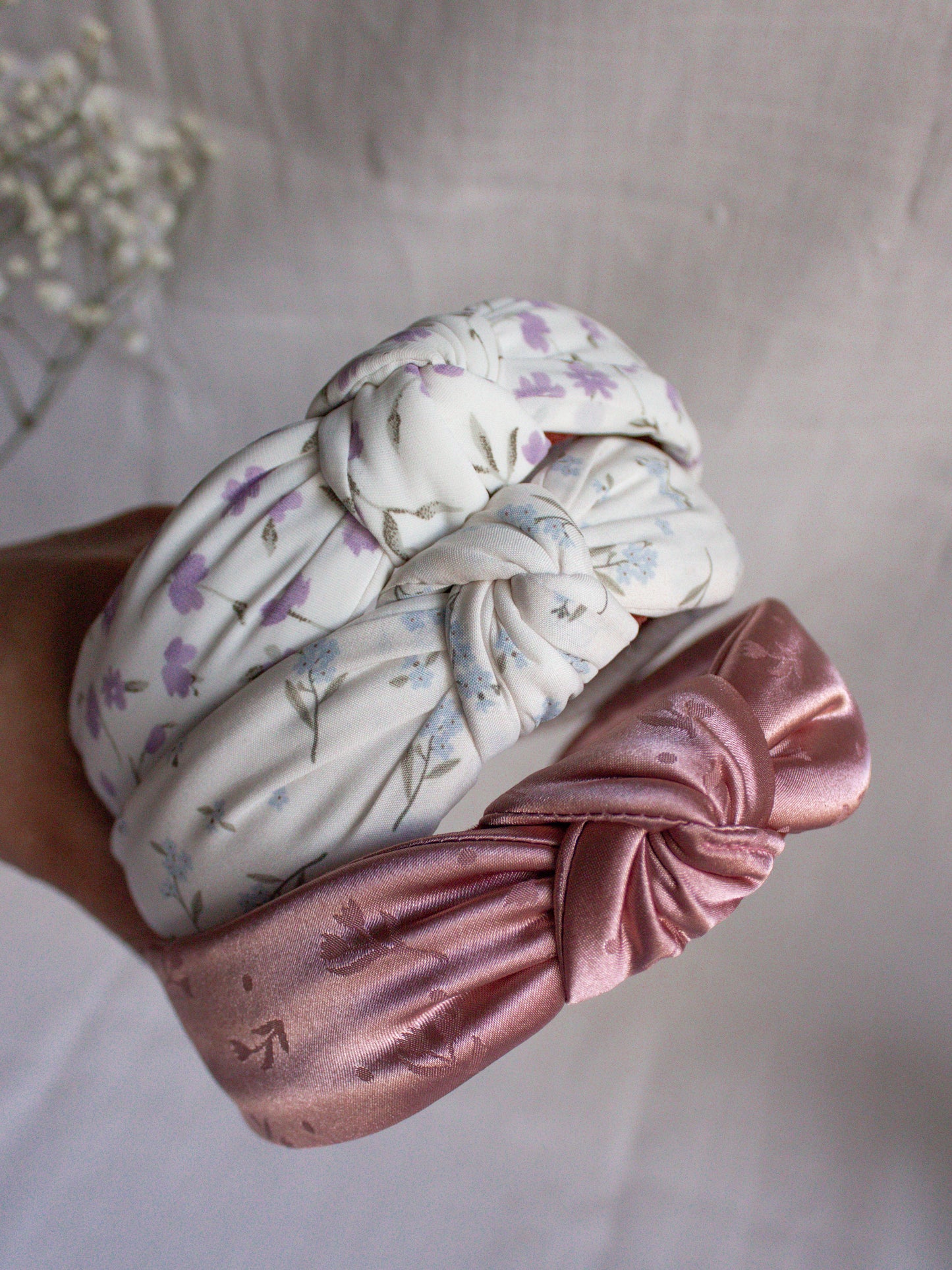 Cloud Flower Top Knot