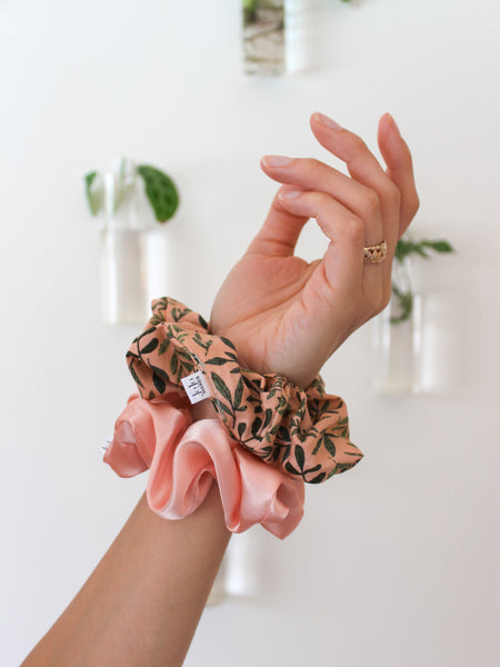 Havana Peachy Scrunchie Set