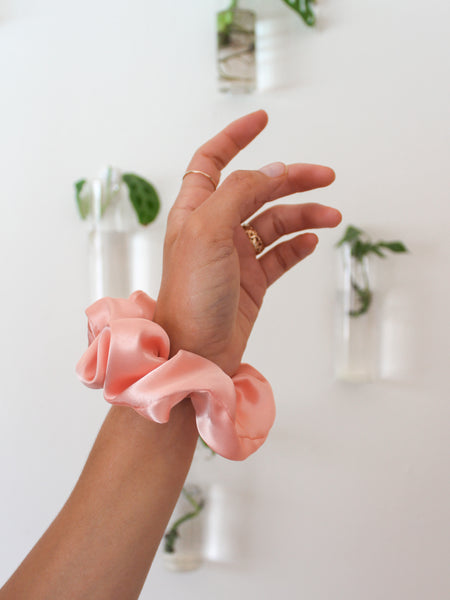 Peachy Kiss Scrunchie