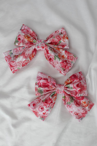 Bouquet of Roses Hair Bow