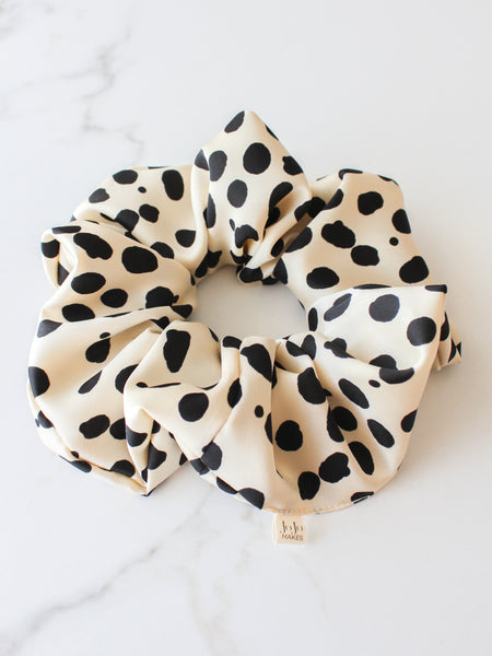 Dalmatian Scrunchie