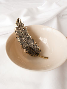 Vintage- Inspired Feather Barrette